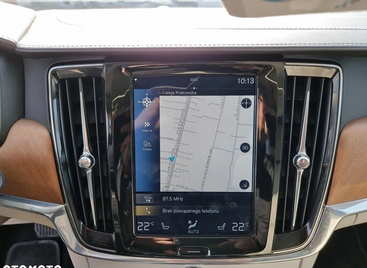 Volvo V90 cena 149000 przebieg: 106117, rok produkcji 2019 z Sieraków małe 379